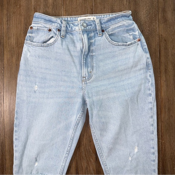 Abercrombie & Fitch The Skinny High Rise Jean CURVE LOVE Ankle Distressed - Picture 9 of 12